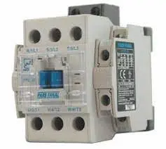 کنتاکتور 40 آمپر 18/5 کیلووات پارس فانال بوبین 220 ولت AC مدل PFC_40