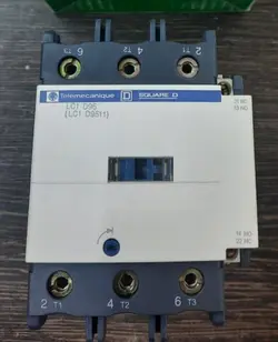 کنتاکتور 95 آمپر اشنایدر 52 کیلووات، بوبین 220VAC ، مدل LC1D95M5(آکبند)