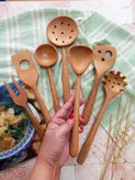 قاشق آجیل خوری چوبی دستساز بارلی(1عددی) مدل دلوین کد bar0265 چوب راش 25 سانتی