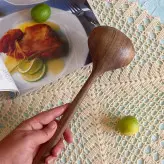 ملاقه چوبی دستساز بارلی مناسب جهیزیه عروس چوب گردو 26 سانتی کد bar0084