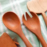 قاشق چوبی دستساز بارلی سرگرد و ظریف 24 سانتی چوب راش و گردو (تک عددی) کد bar0206