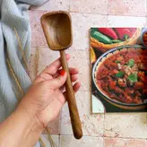 قاشق و کفگیر چوبی دستساز بارلی ست دوتایی دسته بلند کد bar0232 چوب گردو 30 سانتی