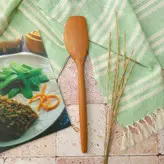 قاشق چوبی دستساز بارلی مدل توپکی دسته خشتی 27 سانتی چوب گردو کد bar0207