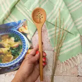 کفگیر کوکو و کیک چوبی دستساز بارلی چوب راش 29 سانتی کد bar0167