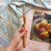 کفگیر چوبی دستساز بارلی مناسب جهیزیه عروس چوب راش 26 سانتی کد bar0069