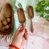 قاشق آجیل جدید بارلی (1عدد) دست ساز مدل لونا چوب گردو 20 سانتی کد bar0296