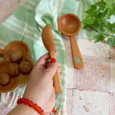 قاشق آجیل خوری جدید بارلی چوب (1عدد) دست ساز سکه شاهی نشان مدل شاهان چوب راش 17 سانتی کد bar0057