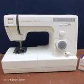 چرخ خیاطی برادرمدل سامانسا