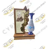 یاوداره سردار دل ها یادواره شهید حاج قاسم سلیمانی تندیس حاج قاسم سلیمانی یاد بود شهید و یاد بود حاج قاسم سلیمانی