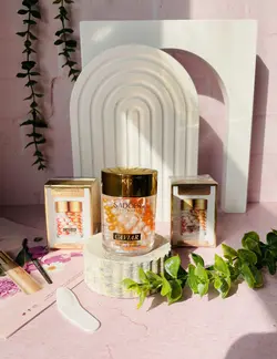 کرم دور چشم خاویار سادور