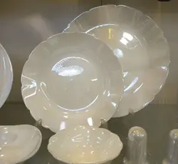 سرویس ۲۶ پارچه آرکوپال قالب استراکچر شامپاین