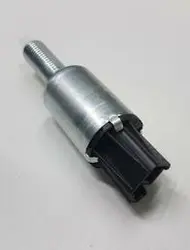 سوئیچ الکتریکی کلاچ (کروز) سوزوکی ویتارا (2400) شرکتی