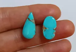 ست فیروزه نیشابوری، رنگ آبی، ذات عالی و پاک، جلای سرامیکی، مناسب برای ست کردن، اصیل ، طبیعی و زنده