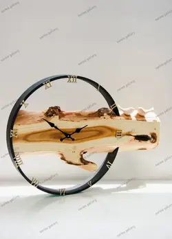 ساعت دیواری چوبی روستیک قطر۳۵سانت چوب سنجد خاص