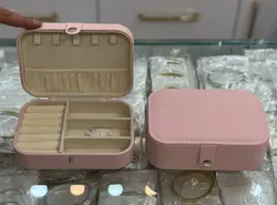 جعبه جواهرات و زیور آلات، جعبه جواهرات متوسط