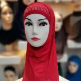 مقنعه دخترانه دو تیکه جنس ریون در رنگبندی متفاوت با قیمت باورنکردنی نگین کاری شده مناسب سن 2 تا 7