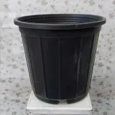 گلدان پلاستیکی با قطر 20 سانتی متر ( پک 5 عددی )