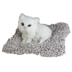 عروسک مدل گربه خوابیده روی تشک طول 20 سانتی متر