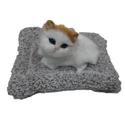 عروسک مدل گربه خوابیده روی تشک طول 20 سانتی متر
