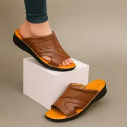 صندل مردانه چرم طبیعی کد 042t.k رنگ عسلی