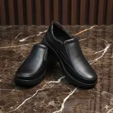 کفش روزمره مردانه مدل چرم طبیعی 00124t.k رنگ مشکی