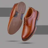 کفش روزمره مردانه چرم طبیعی کد 00140t.k رنگ عسلی