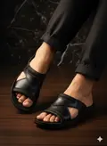 صندل مردانه چرم طبیعی کد 043t.k رنگ مشکی