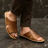 صندل مردانه مدل چرم طبیعی کد 05 رنگ عسلی