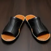 صندل مردانه مدل چرم طبیعی کد 05 رنگ مشکی