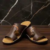 صندل مردانه مدل چرم طبیعی کد 04 رنگ قهوه ای