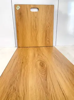 پارکت لمینیت گرین وود 8 میلیمتر Ac4 کد ST1105