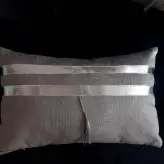 کوسن مبل منگوله