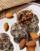 ترافل خرما با روکش بادام