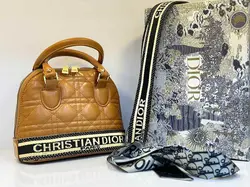 کیف زنانه چرمی دیور نوار دار کد 1261