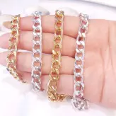 گردنبند مردانه کارتیر آلومینیومی اکسسوری رنگ ثابت کارتیه آلمینیومی