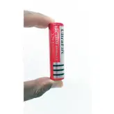 باتری لیتیوم یون قابل شارژ اولترا فایر کد ICR-18650 ظرفیت 4800 میلی آمپرساعت