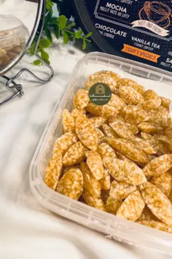 آبنبات کنجدی