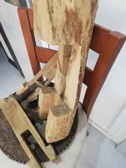 چوپ و گوه قلالی و کلون قدیمی