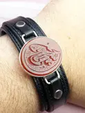 دستبند عقیق سرخ علی ولی الله بند چرمی