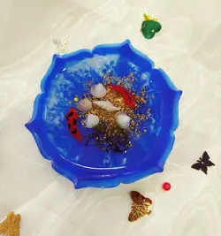 تنگ ماهی رزینی ابعاد ۱۳ سانتی متری زیبا