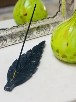 جاعودی سنگی مدل برگ کد محصول ONO60402