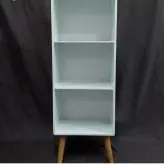 کتابخانه کوچک سه طبقه