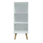 کتابخانه کوچک سه طبقه