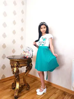 پیراهن دخترانه