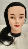 کله مانکن با موهای بلند +پایه رومیزی .جهت تمرین کوپ ، شنیون