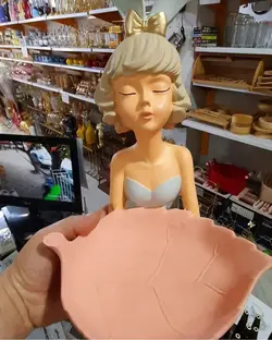 مجسمه دختر،مجسمه کاسه برگی،مجسمه دختر برگی،مجسمه،شکلات خوری،شیرینی خوری،تنقلات خوری