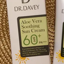 کرم ضد آفتاب دکتر دیوی حاوی آلوئه ورا SPF 60 حجم 100 میل