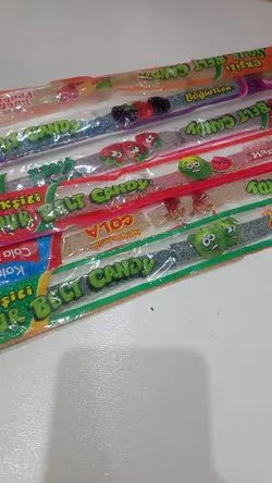 پاستیل ترش دراز در طعم های مختلف برند Jellopy