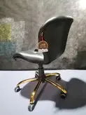 صندلی کوتاهی چرخدار میکاپ ارایشی زین اسبی فورتیک