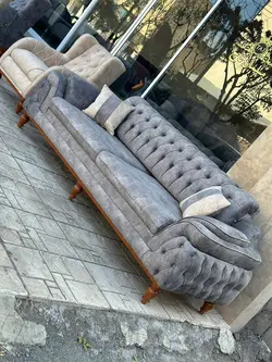 مبل راحتی چستر آراد بغل لمسه تختشو
